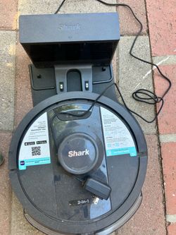 Shark vacuum