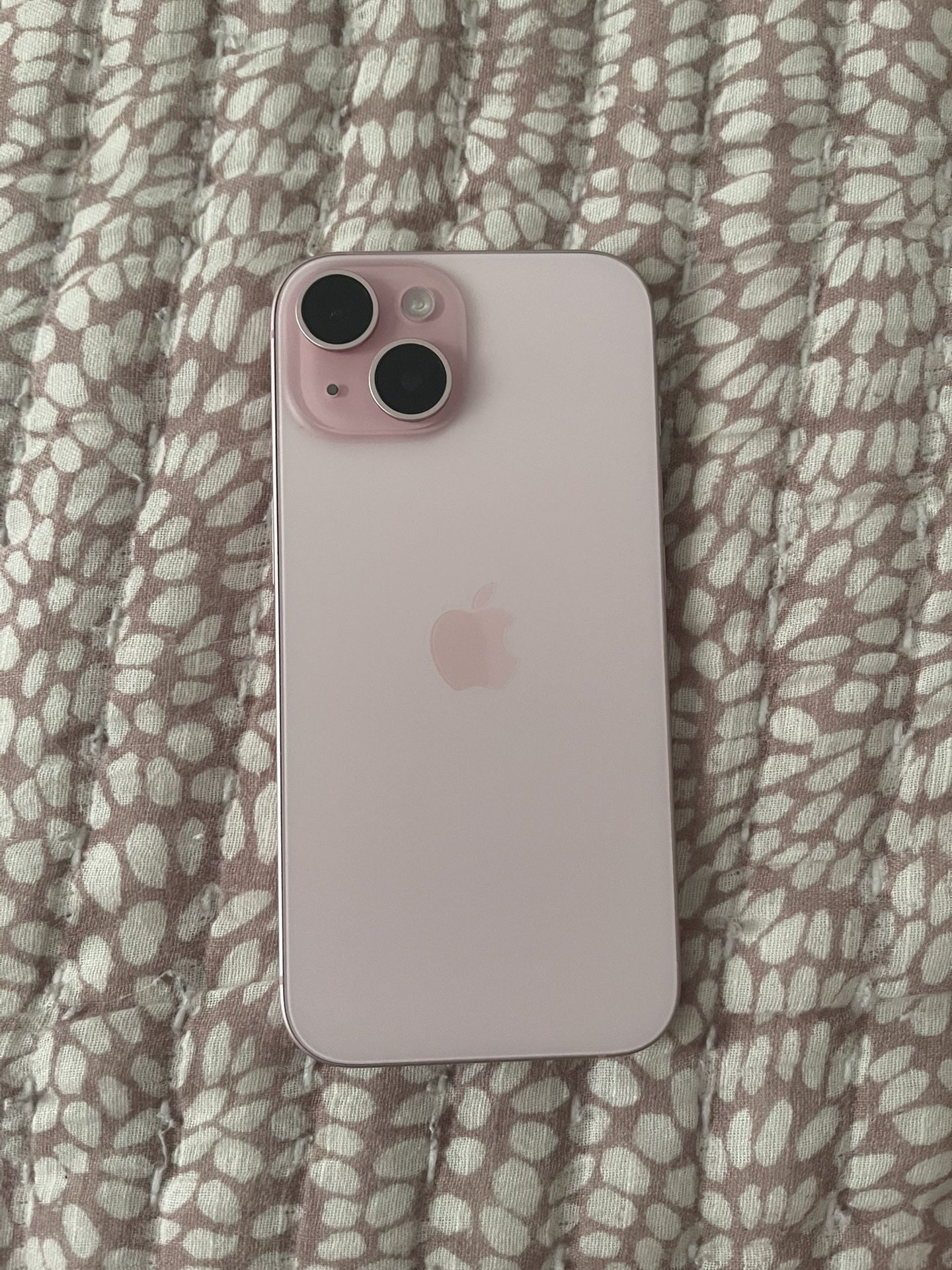 iPhone 15