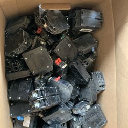 Used Circuit Breakers 