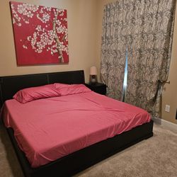 Bedroom Set King Mattress Nightstands Lamps