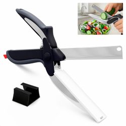 Cutting board scissors