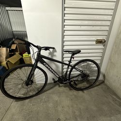 cannondale bike quick 5 2019, never ridden needs love $200 obo