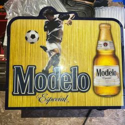 Modelo Light Up Beer Sign 