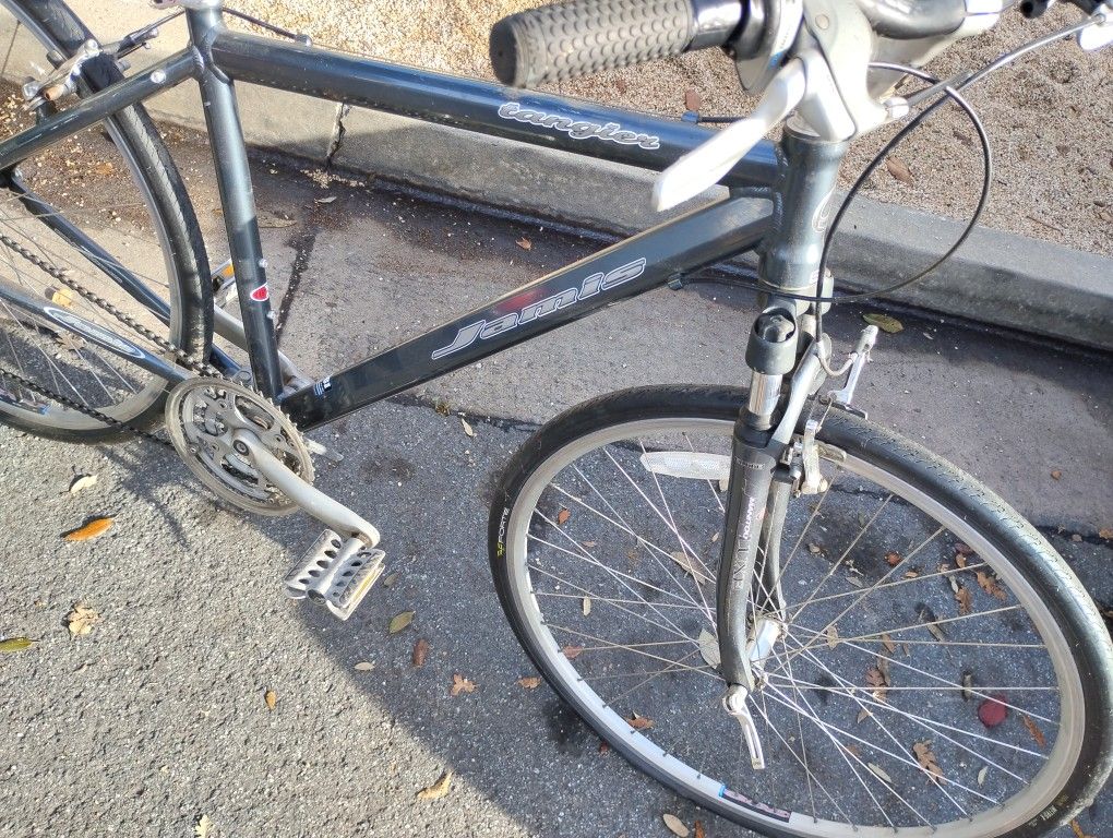 Jamis 700cc Road Bike