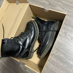 Dr Martens 