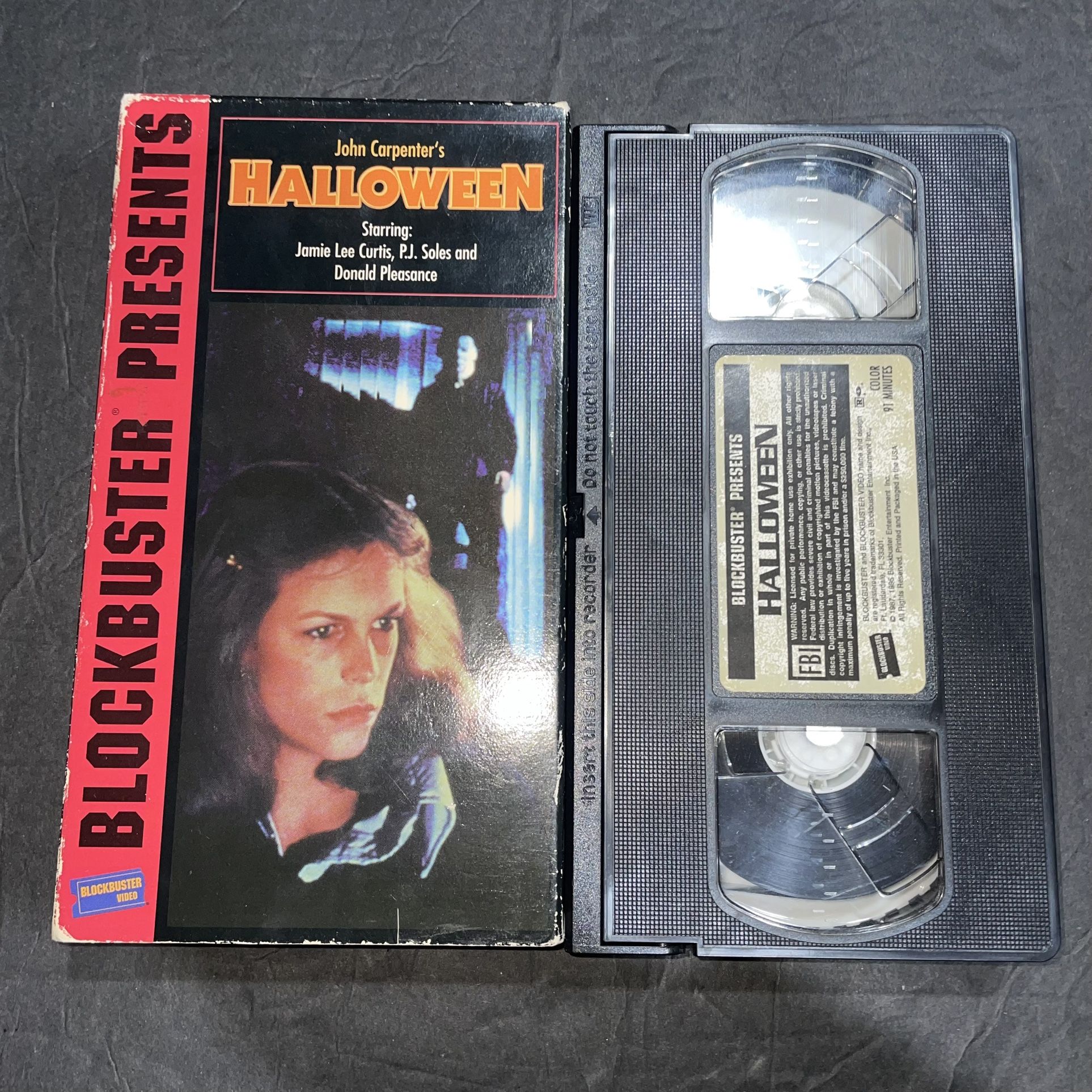 Halloween VHS Cassette Tape BLOCKBUSTER John Carpenter Cult Horror