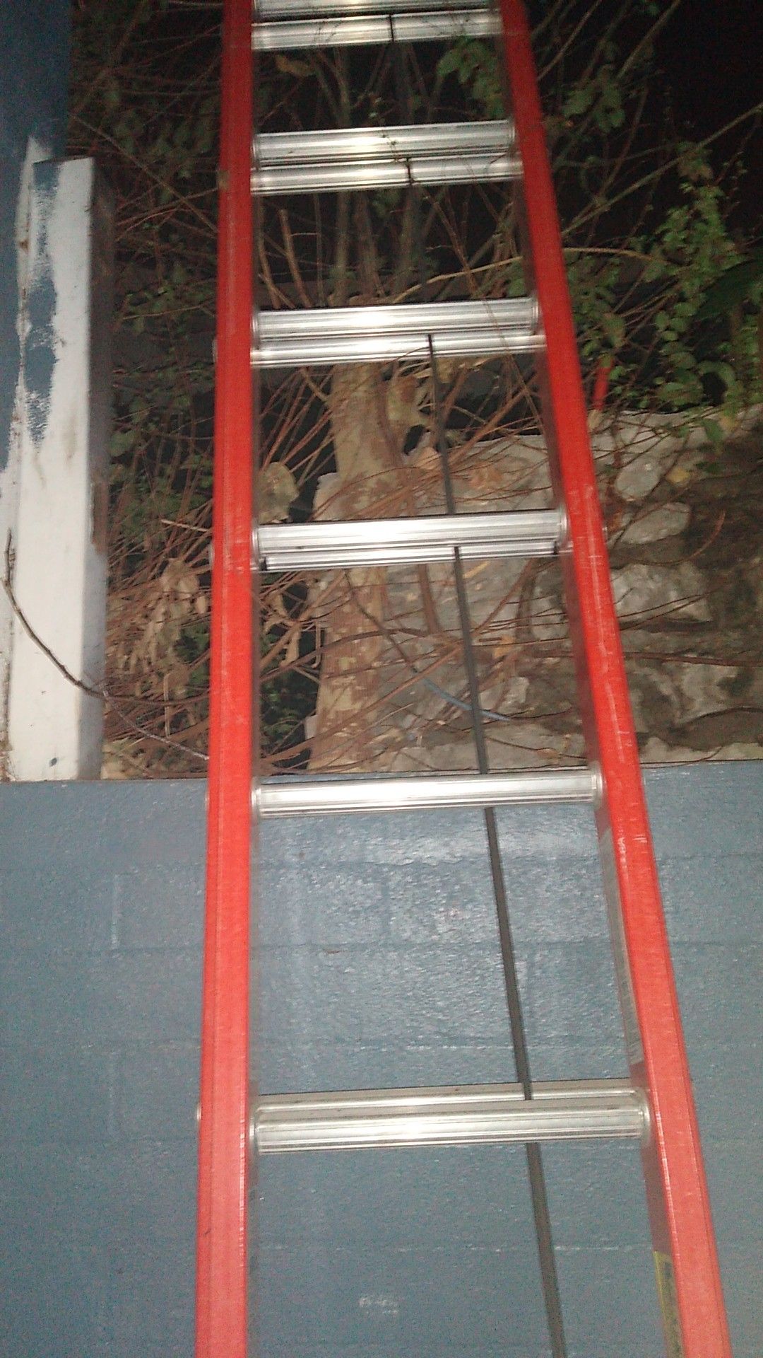 28 ft extension ladder new