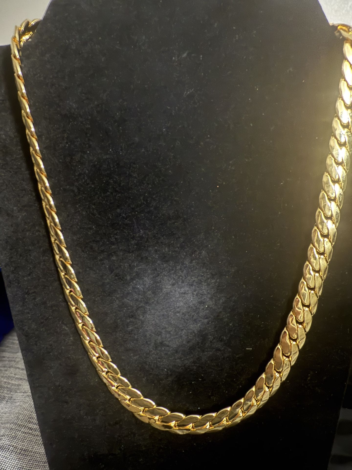 14 K Yellow Gold Cuban Chain Link 18 Inch