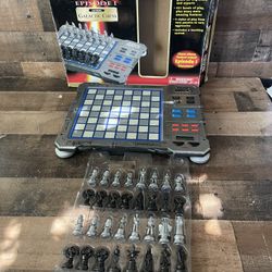 1999 Star Wars Episode 1 Electronic Galactic Chess Board Game Vintage - Open Box