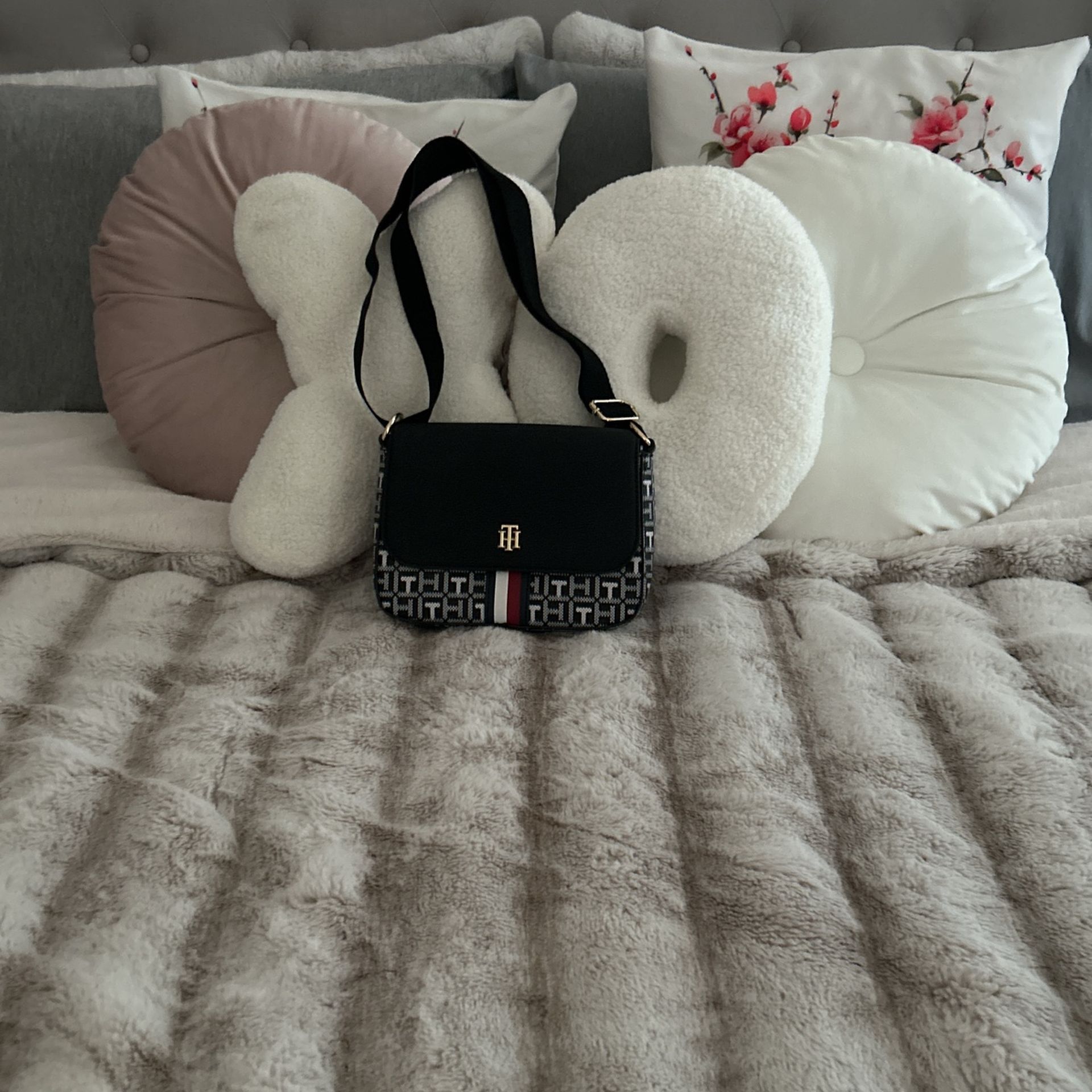 Cross Body Bag