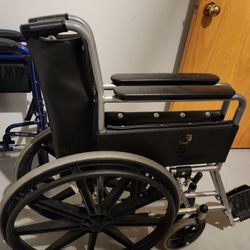Wheelchair narrow width Aluminum 