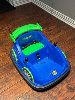 Flybar Racer 6V Bumper Car Blue