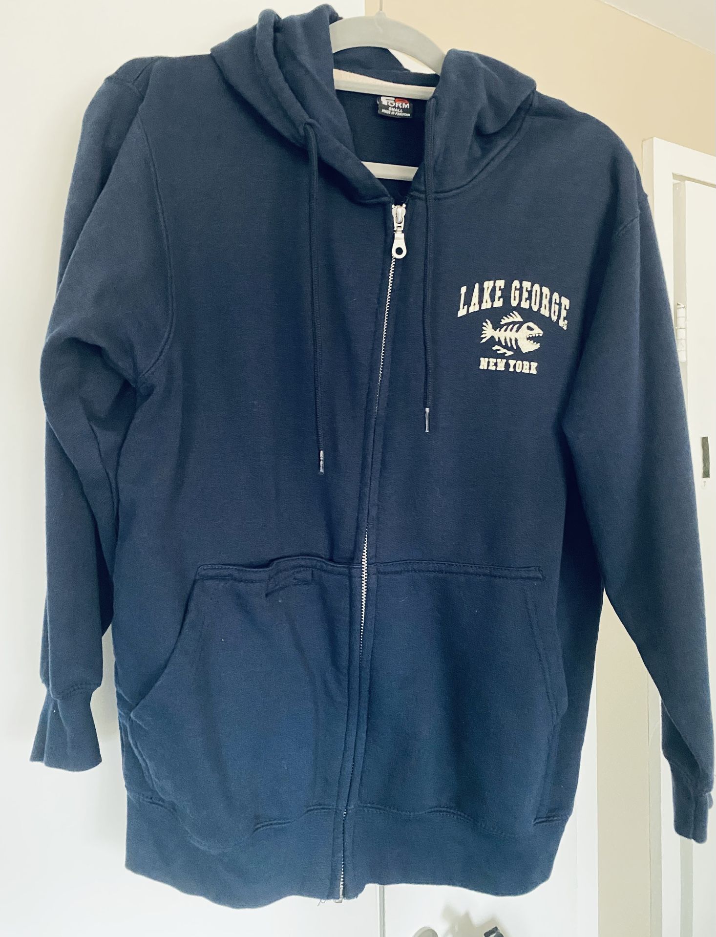 🧥Lake George Adult Sweatshirt - Small