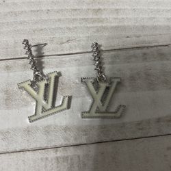 LV White Earrings 