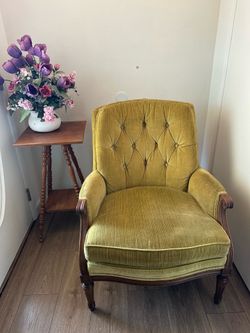 1960s Woodmark Original Wingback Chair