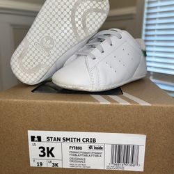 Baby sz 3k Adidas Stan Smith shoes for beginning walkers
