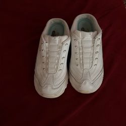 Air Cooled Skechers Memory Foam Size 8 