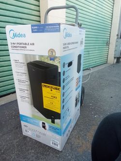 Midea 3 in 1 voice control Portable air conditioner 10,000 BTU cools ventilated and dehumidifier
