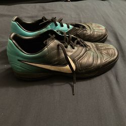 NIKE CTR360s OBO