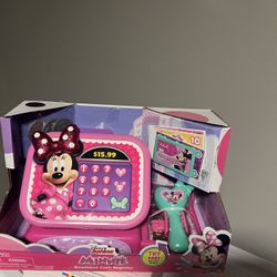 Minnie boutique, cash register