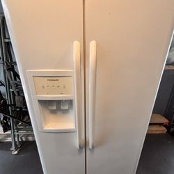Frigidaire Refrigerator