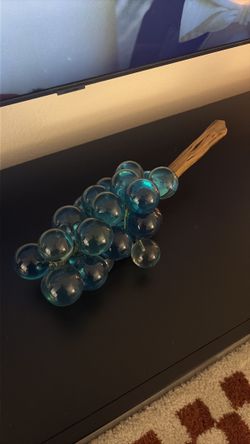 Acrylic grapes