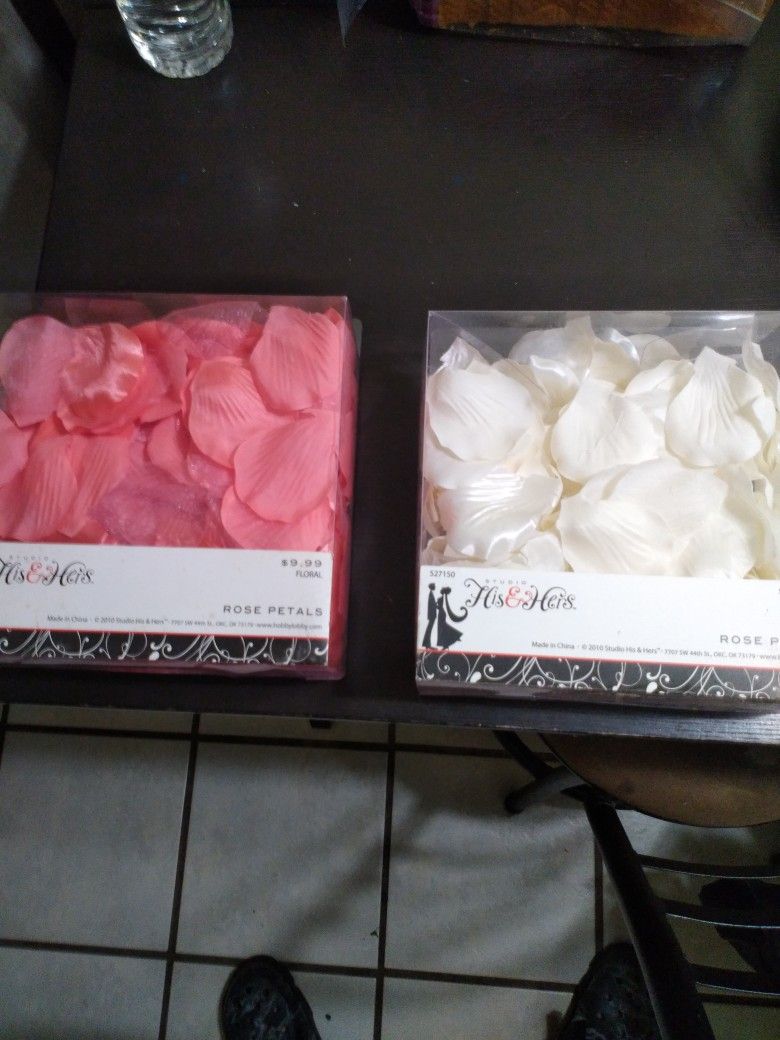 Wedding Rose Petals