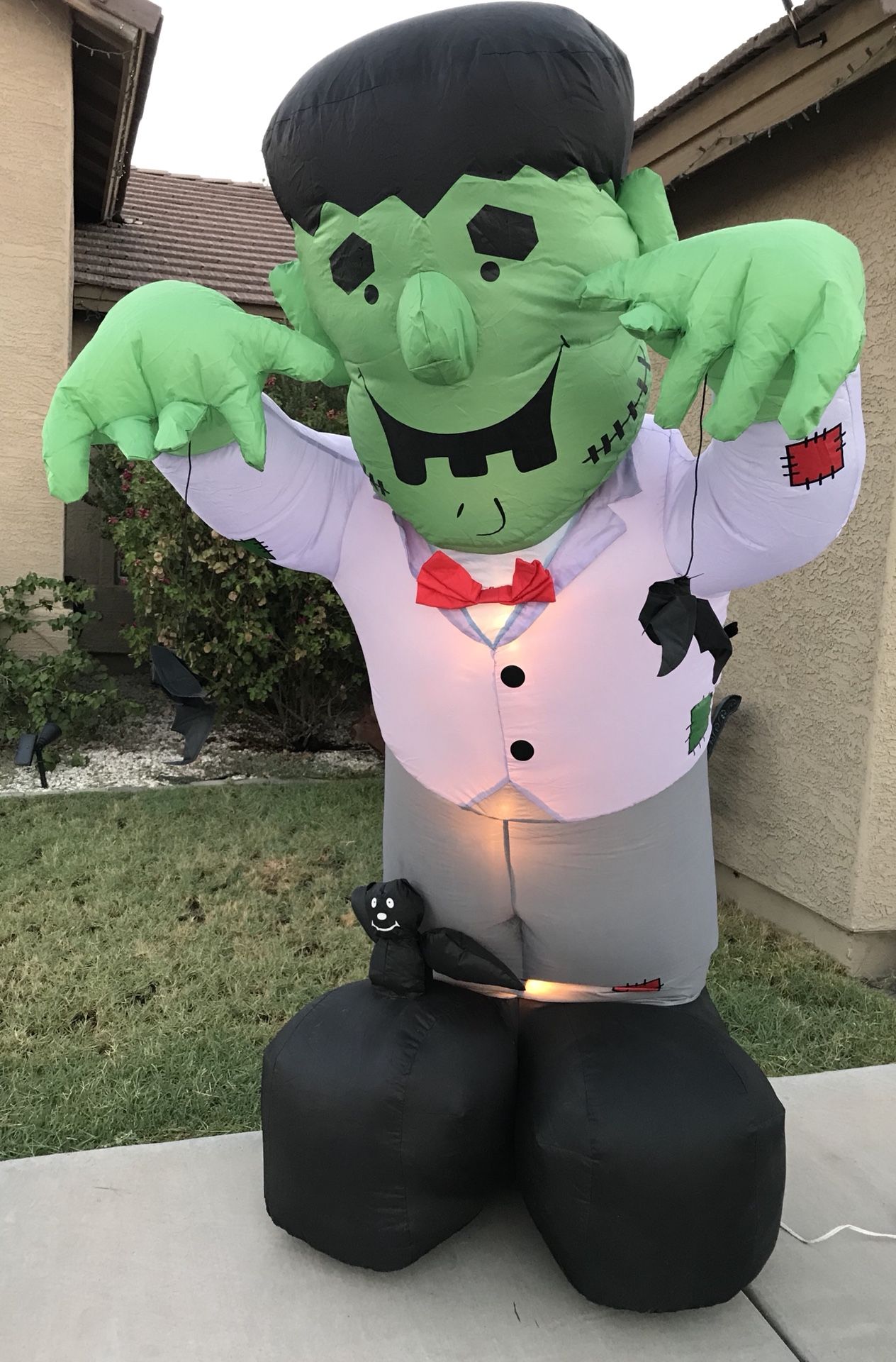 Gemmy Halloween 7ft Inflatable Frankenstein