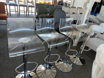 24”——30” counter/bar stools set of 4