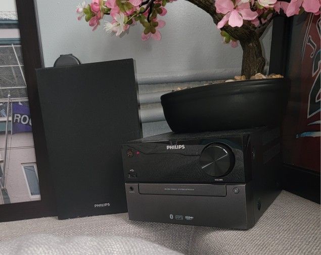 Philips Bluetooth Stereo System with CD Player