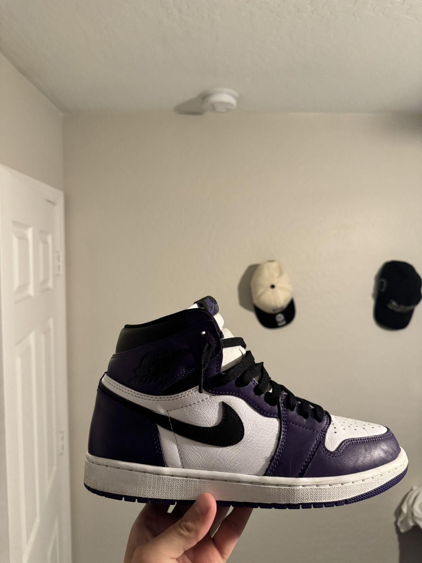 Jordan 1 Court purple