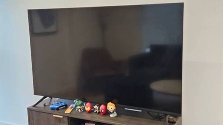 BRAND NEW* Samsung 65’ TV in box