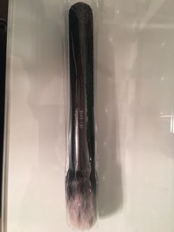 Make up brush