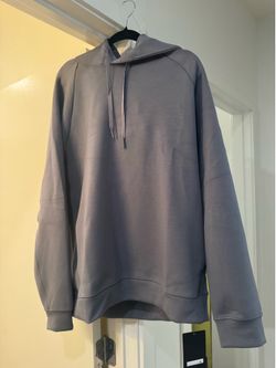 LuluLemon Men’s Spacer Pullover Hoodie