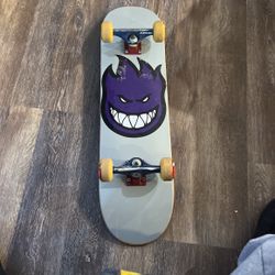Skateboard 