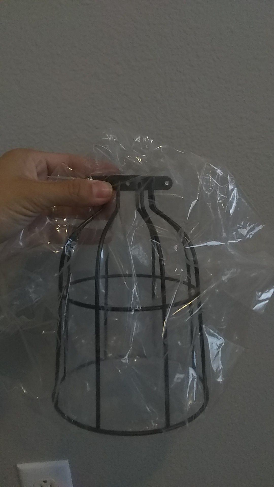 Light fixtures