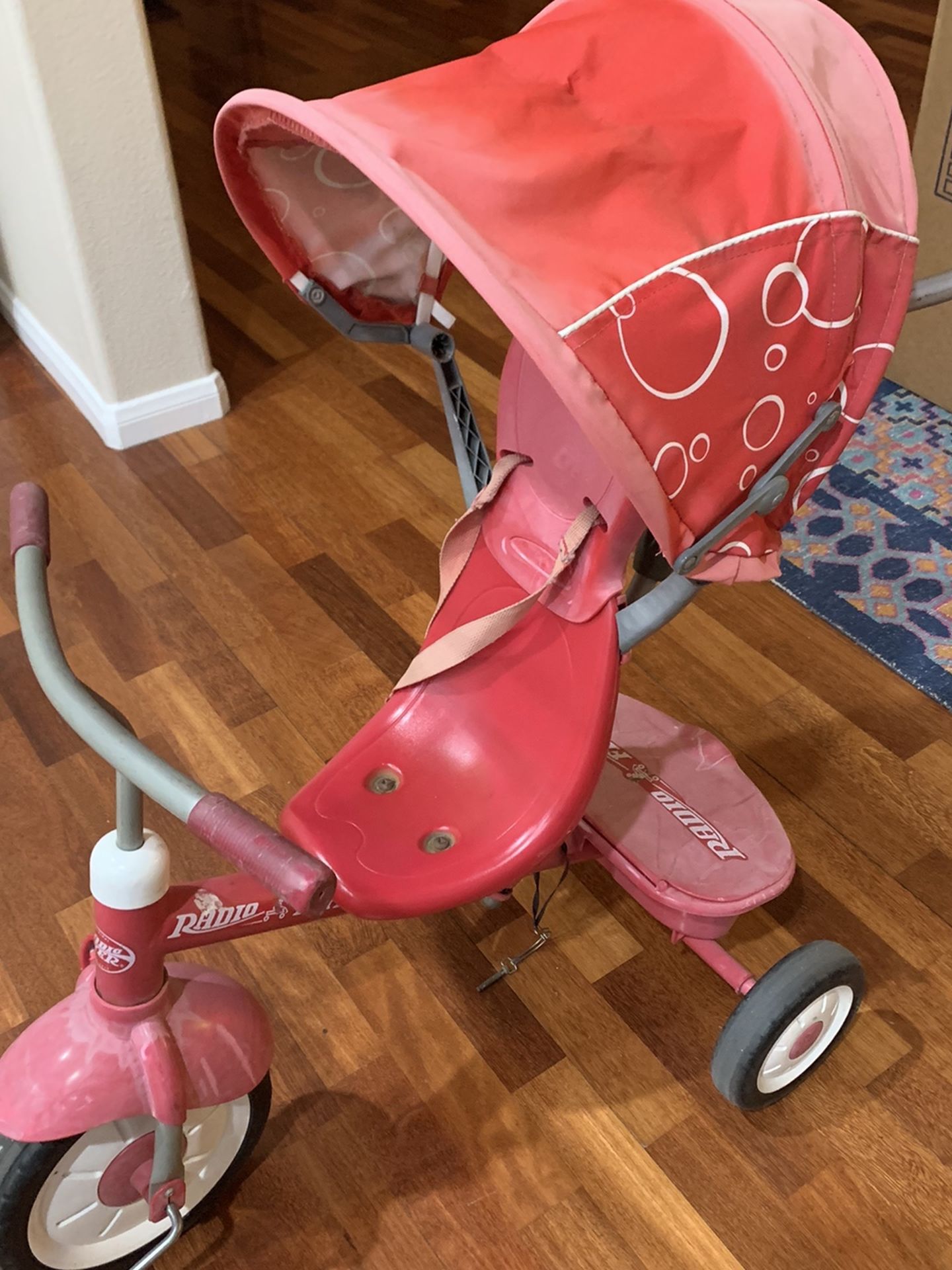 FREE!! Radio Flyer Tricycle - FREE!!!