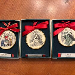 Barlow Ornaments 