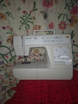 Husqvara Viking H Class Sewing Kit