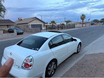 Affordable 2005 Nissan Altima – 114K Miles