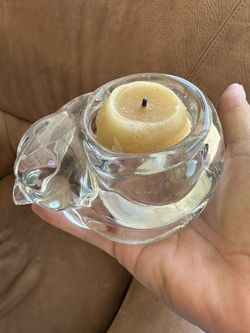 Candles Hold