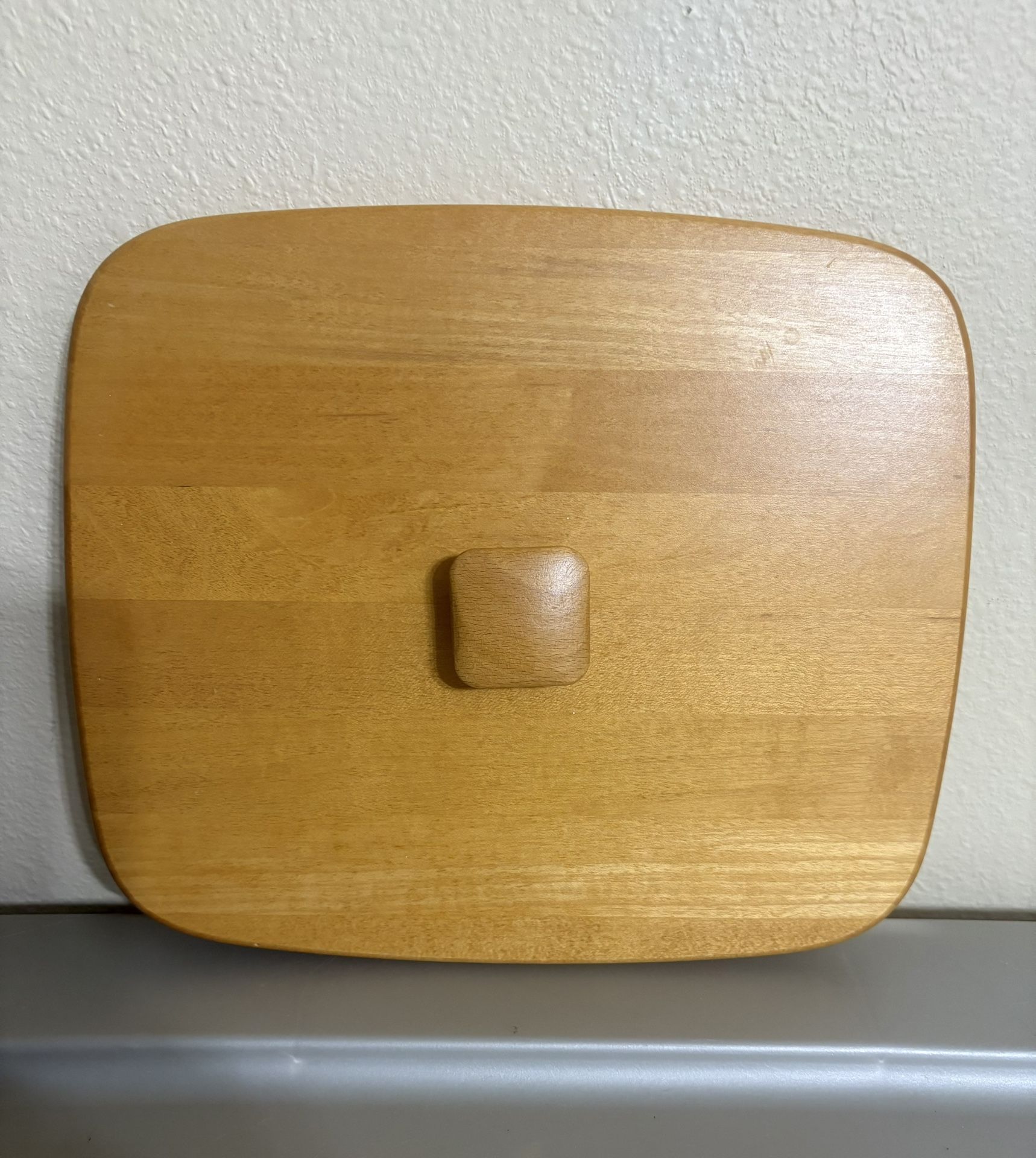 Longaberger Woodcrafts Rectangular Wooden Lid 10 1/4” Length X 8 1/2” Width
