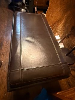 Brown Faux Leather Storage Ottoman w/ Flip-Top Wooden Tray Table