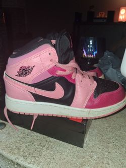 Air Jordan's 1 mid gs