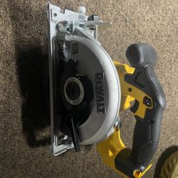 Dewalt Circular saw