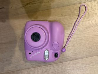 Fujifilm Instax Mini 7+ Instant Camera Purple
