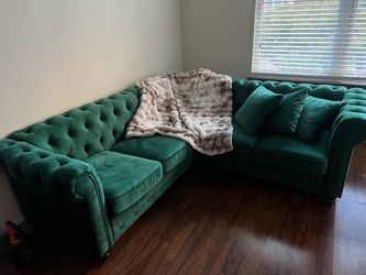 Green Velvet Tufted Chesterfield Sectional Sofa