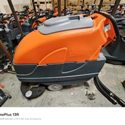 33 gallons water tank, 34' cleaning wide, lead acid battery. (Used, Pick up)