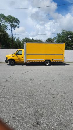 2016 ford  Box Truck