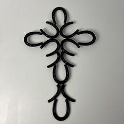 Large Cast Iron Horseshoe Cross Wall Art Western Country Ranch Rustic Decor  22 for Sale in Snohomish, WA - OfferUp